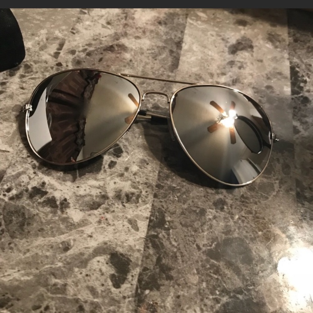 Silver mirrored sunglasses easter only sale! - Picture 3 of 6